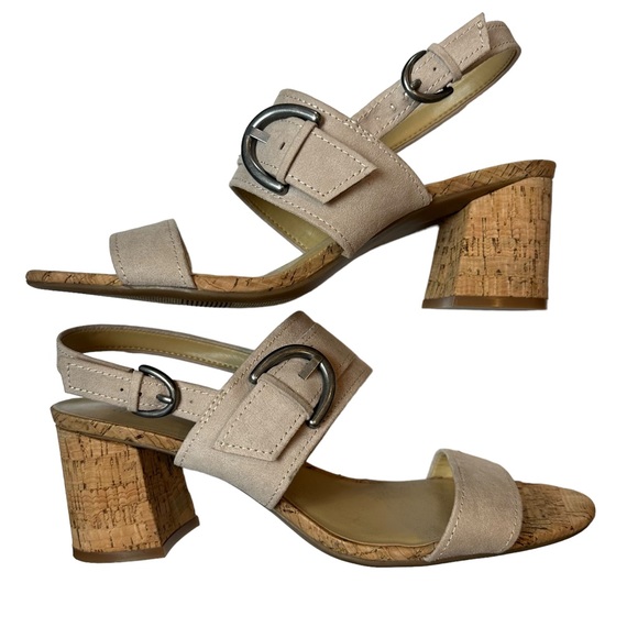 Naturalizer Shoes - Womens Naturalizer Kaylee Block Heel Sandals Buckle Detail SZ 10